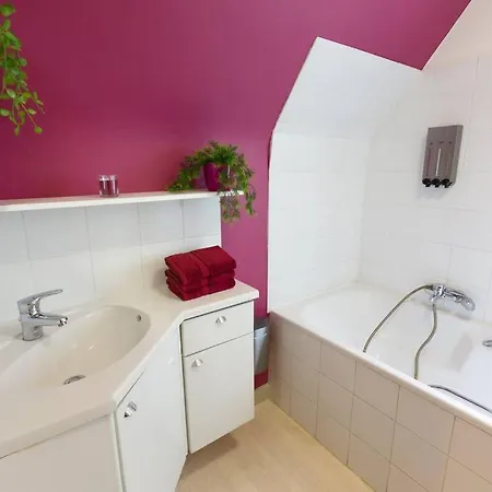 Gezellige Woning Met 3 Slaapkamers En Gratis Parking Tatil Evi